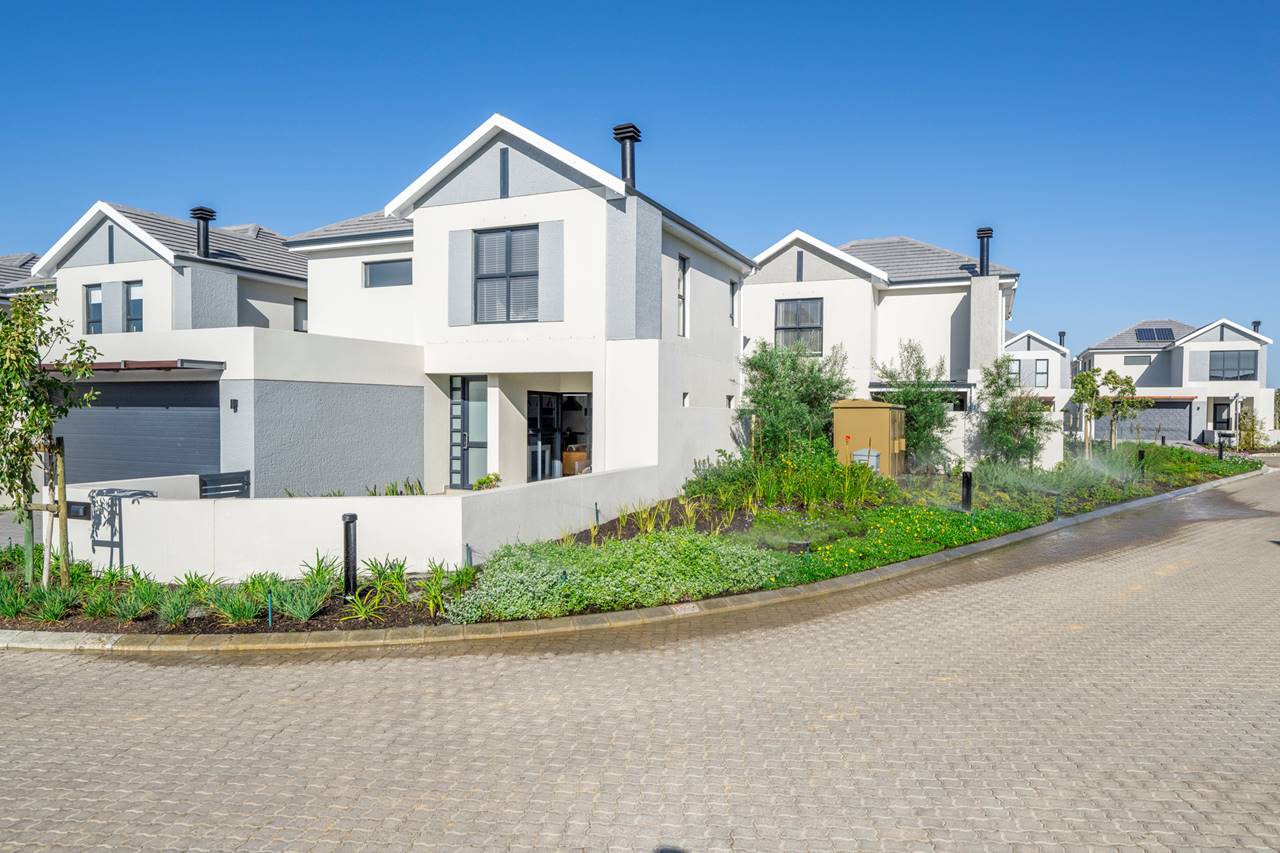 Wheatfields Estate in Uitzicht new property development for sale in