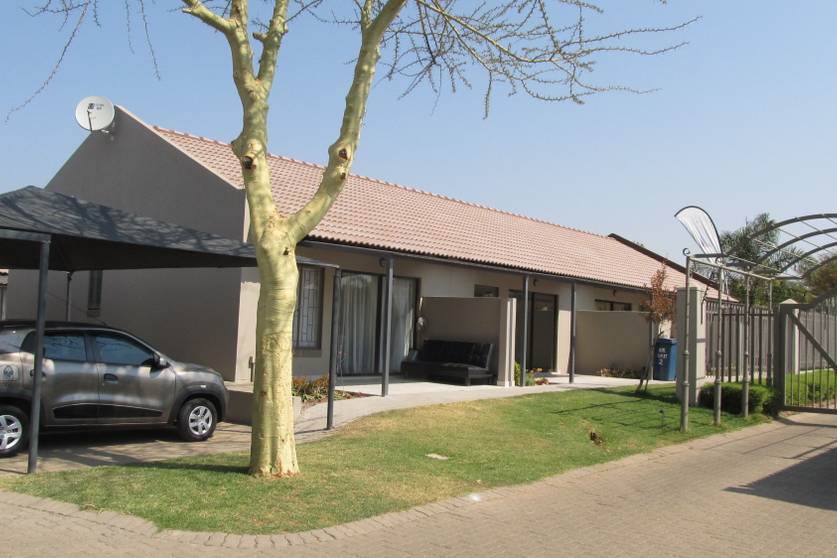 Bella Rosa Security Estate in Heatherview new property development for sale in Heatherview