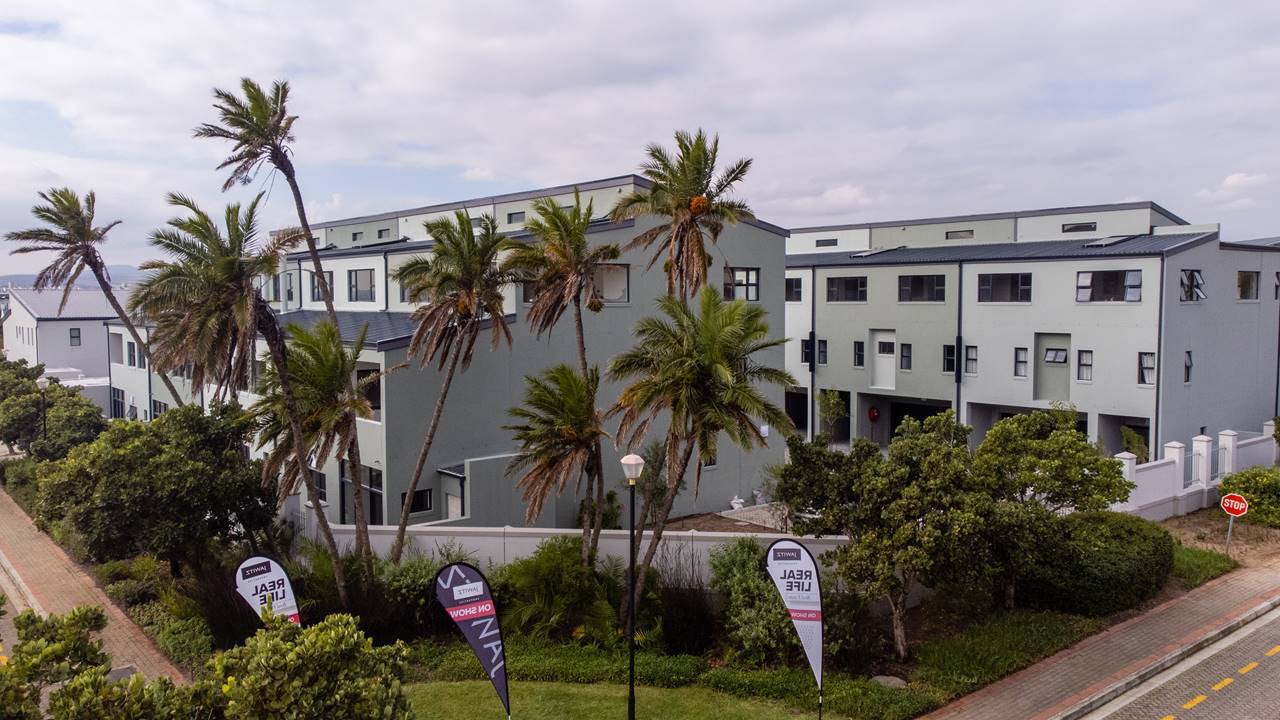 Farrier's Village new property development for sale in Royal Ascot